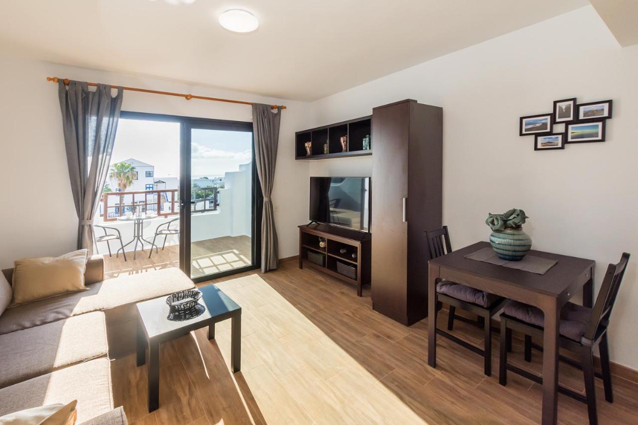 Apartamento Golden Teguise 2 Con Vistas Al Mar Lägenhet Costa Teguise Exteriör bild